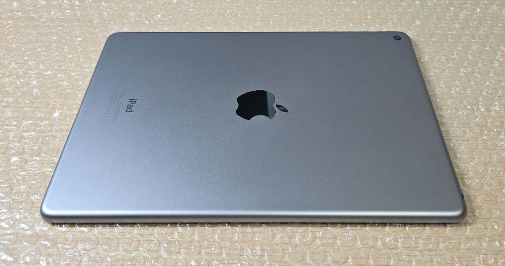 断*中様 比較的美品■iPad Air 2nd◼️Wi-Fi版◼️バッテリー良品