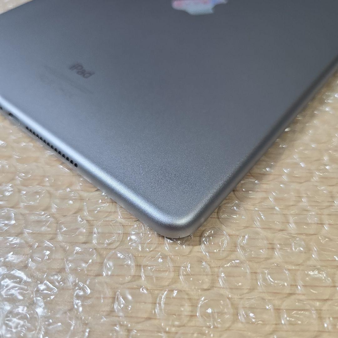 断*中様 比較的美品■iPad Air 2nd◼️Wi-Fi版◼️バッテリー良品