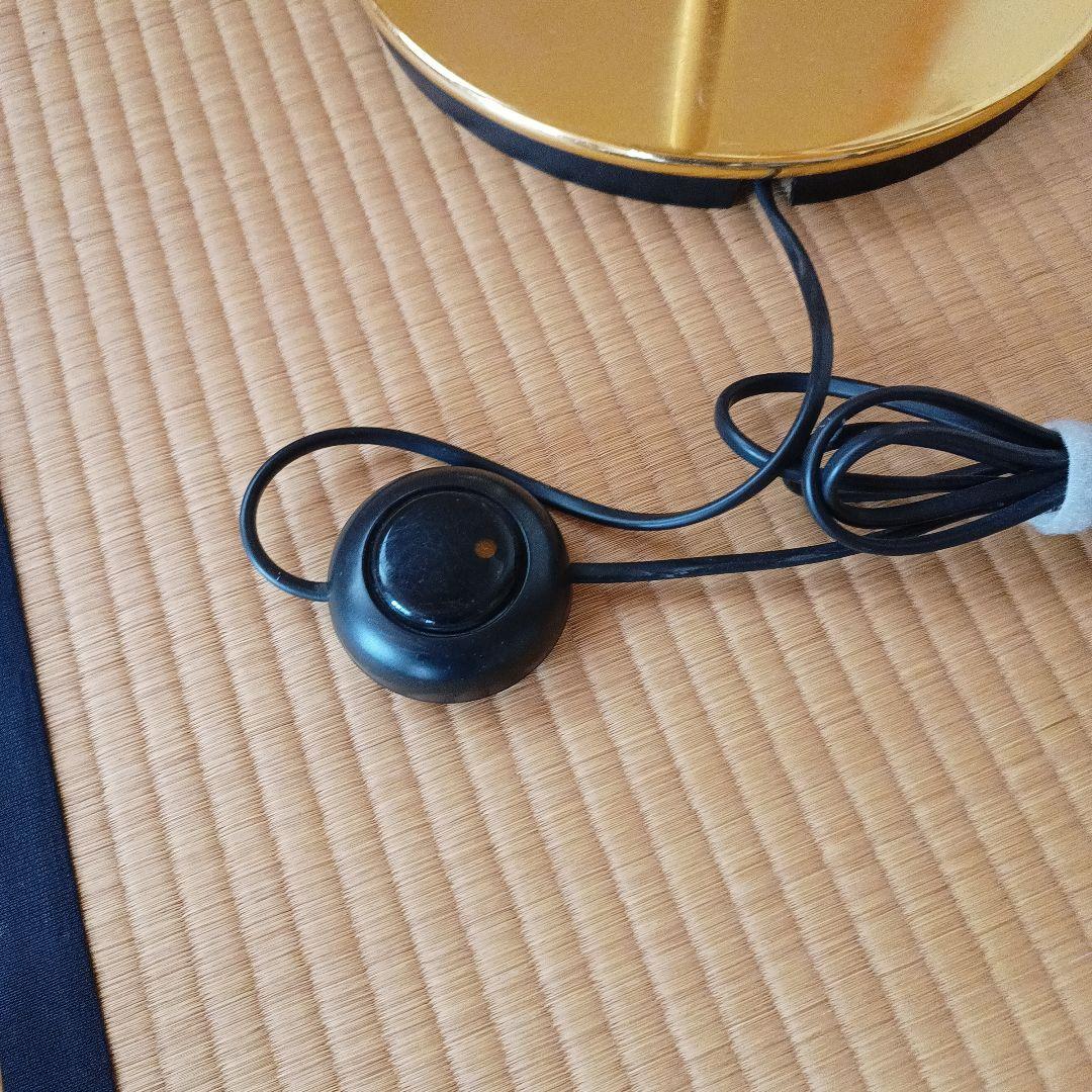 ヤマギワ　黒シェード 金色フロアスタンド