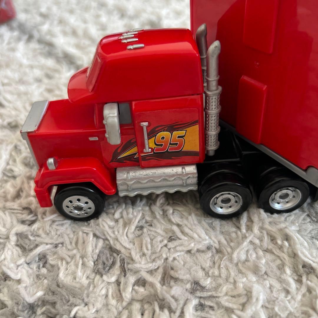 カーズ トミカ ならべて全員発車！シューターマック（廃盤品）