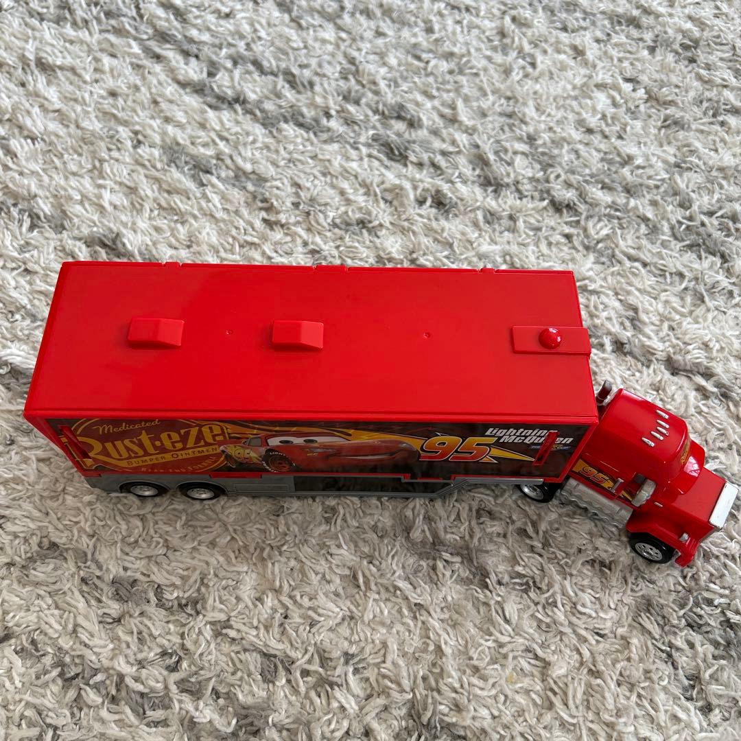 カーズ トミカ ならべて全員発車！シューターマック（廃盤品）