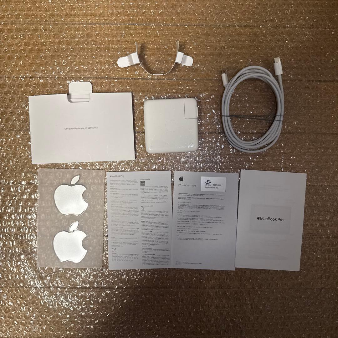 MacBook本体 Apple MacBookPro 2020 M1 13inch