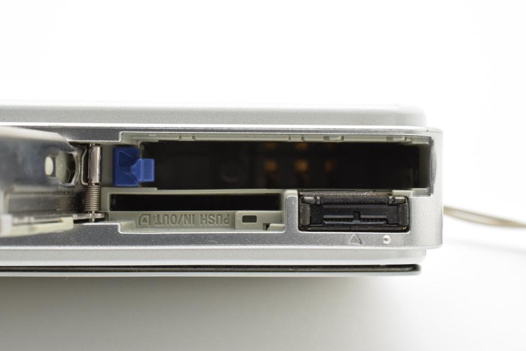 【美品】SONY Cyber-shot DSC-T2 ホワイト　動作確認済