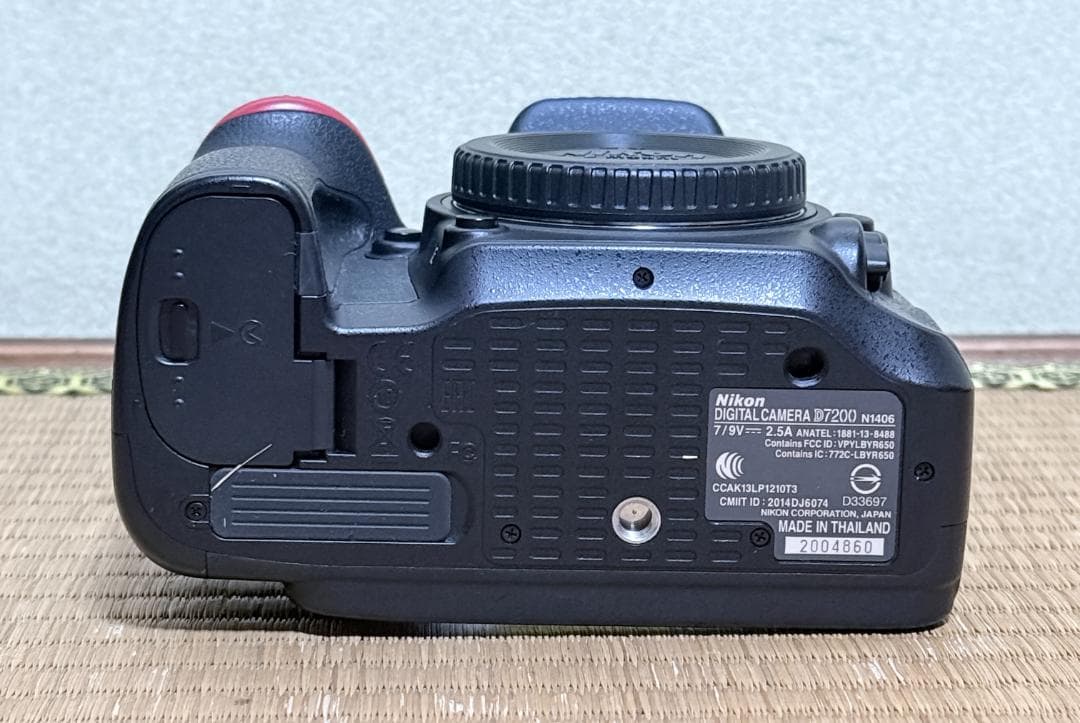 最終価格　ほぼ新品 撮影 1,993回 ニコン D7200 ボディ 付属品完