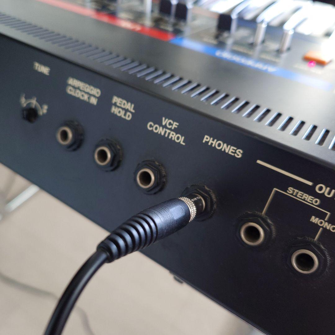 希少　ローランド　アナログ・シンセサイザー「JUNO-6」