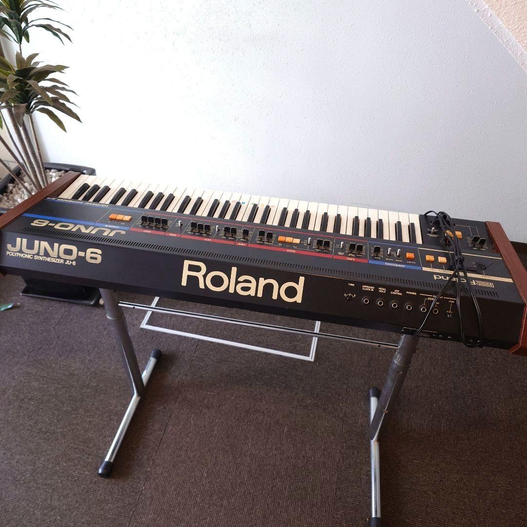 希少　ローランド　アナログ・シンセサイザー「JUNO-6」