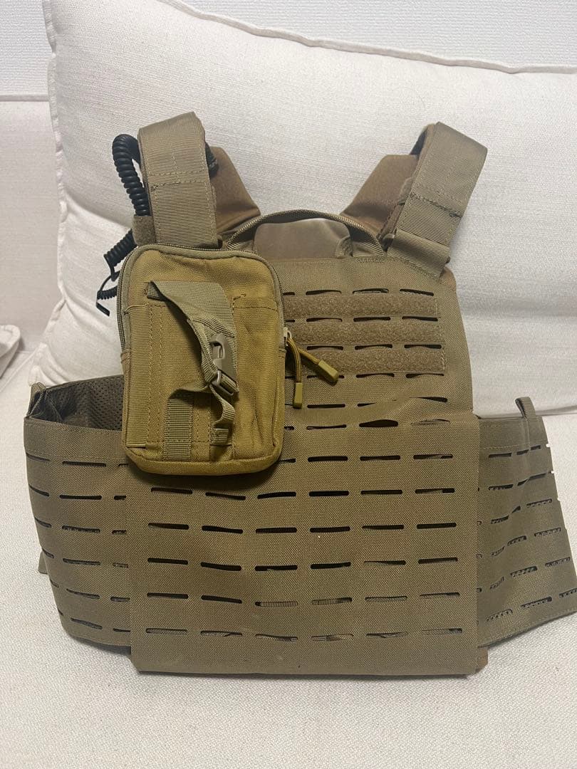 コンドル　プレートキャリア　コヨーテブラウン