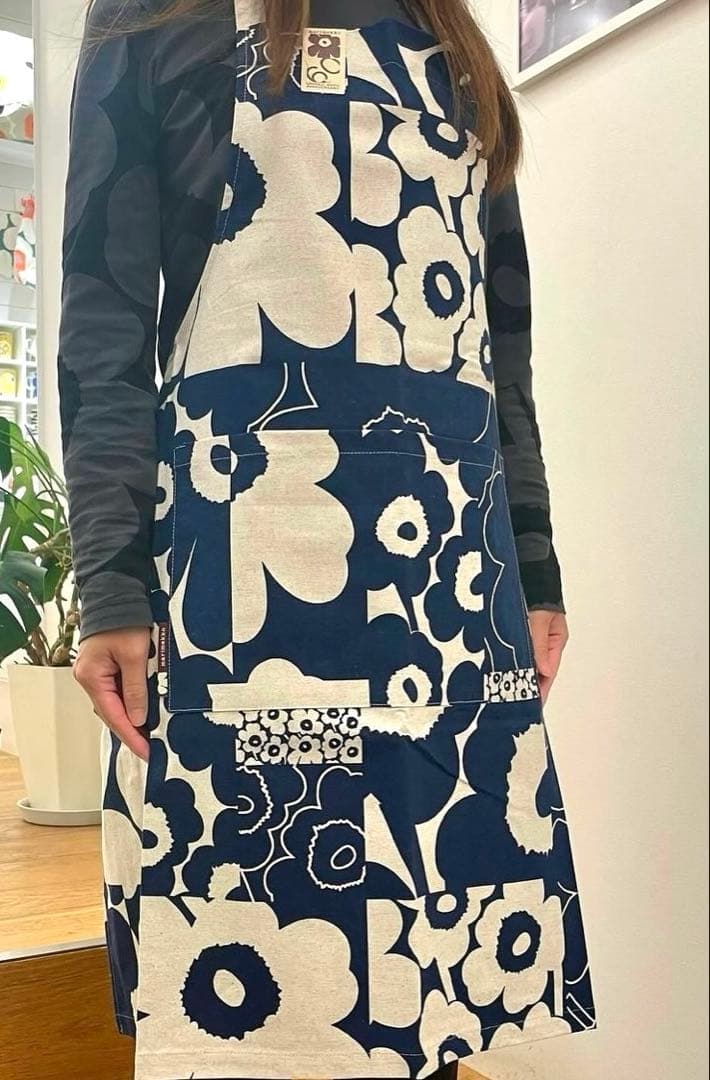 【新品未使用】マリメッコ　marimekko エプロン　ウニッコ　アニバーサリー