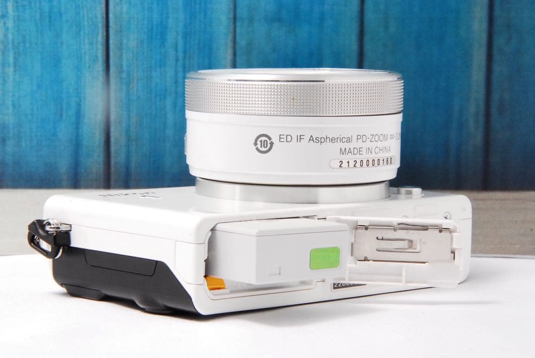 【返品保証】Nikon1 J4 標準レンズキットニコン Wi-Fi ホワイト