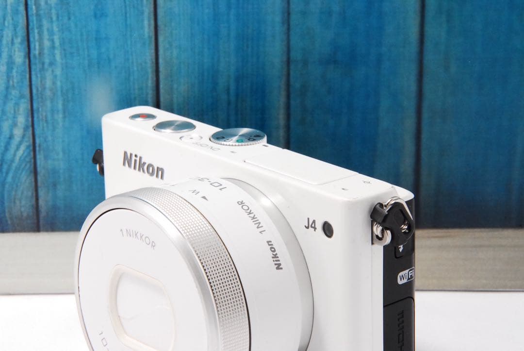 【返品保証】Nikon1 J4 標準レンズキットニコン Wi-Fi ホワイト