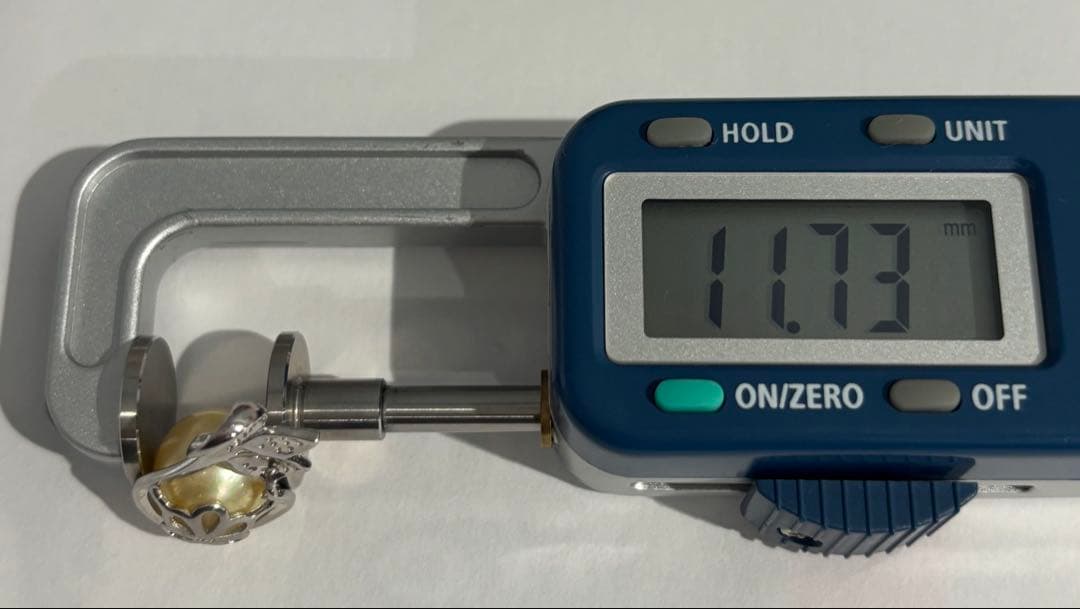 白蝶パール 南洋白蝶真珠　大粒ゴールデンパールペンダント新品 （N608）