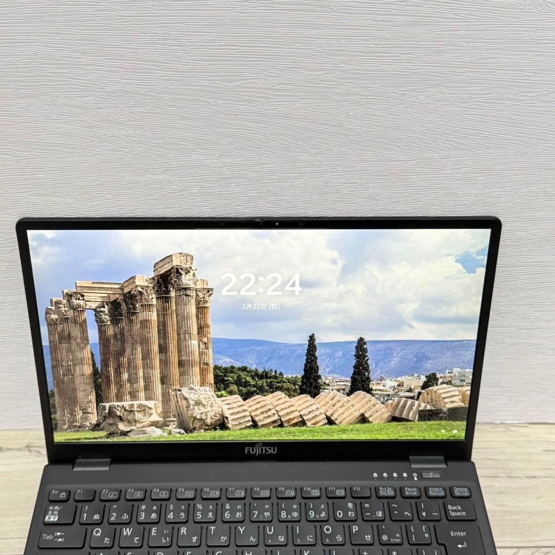 超軽量☆LTE対応☆富士通 U9311/F 第11世代i5/8GB/256GB