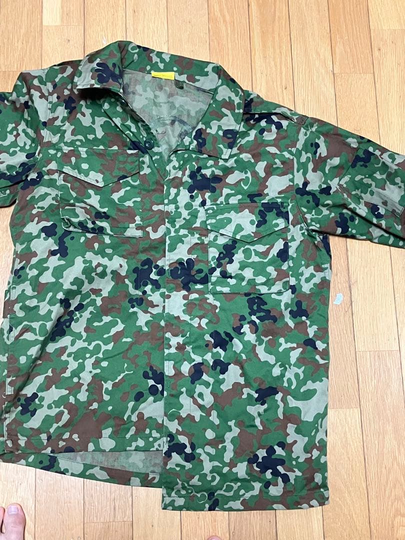 自衛隊装備サバゲーレプリカ2型ベスト　迷彩服　ヘルメットレプリカ