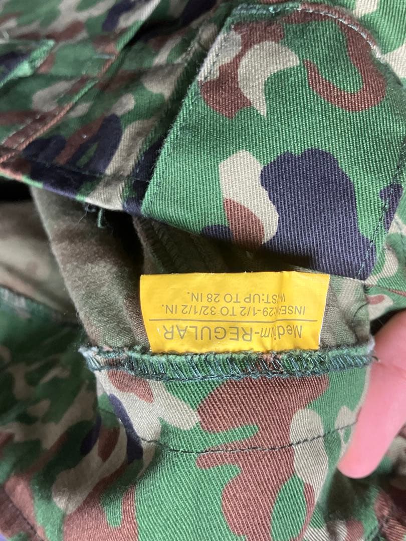 自衛隊装備サバゲーレプリカ2型ベスト　迷彩服　ヘルメットレプリカ