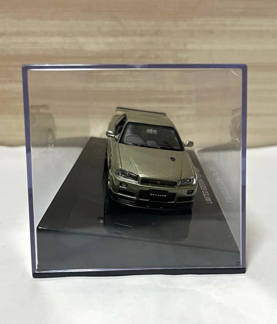 AUTOart 1/43スカイライン R34 GT-R VスペックII Nur
