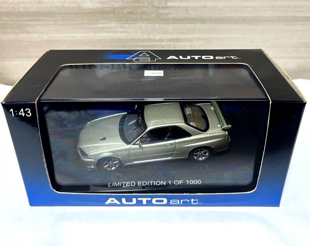 AUTOart 1/43スカイライン R34 GT-R VスペックII Nur