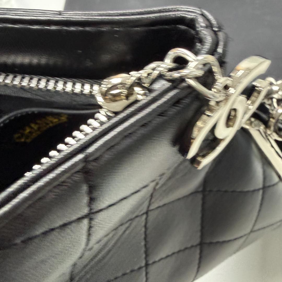 大人気 ✨美品✨ブラック レザー ショルダーバッグsf