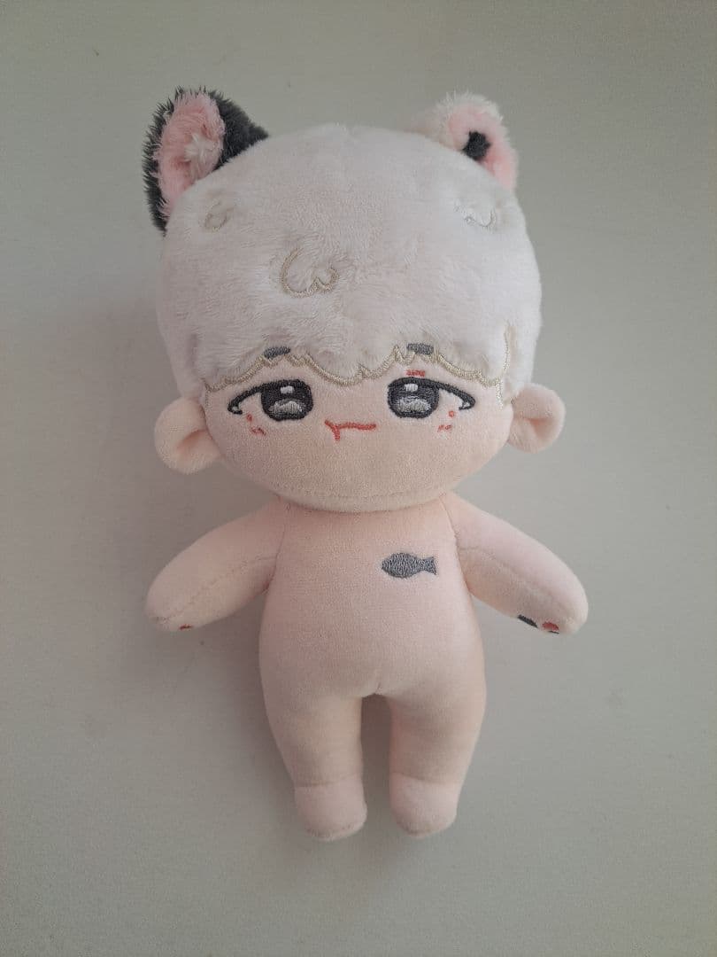 ユンギ20cm ぬいぐるみ　BTS SUGA ぬいぐるみ