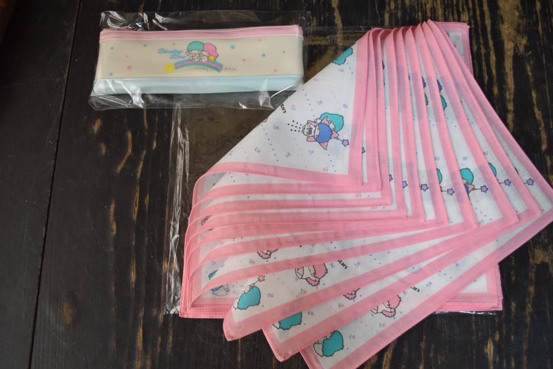 も*も様 キキララ ペンポーチ＆10枚セットハンカチ リトルツインスターズ