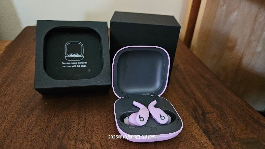 Beats ワイヤレスイヤフォン ピンク（美品）