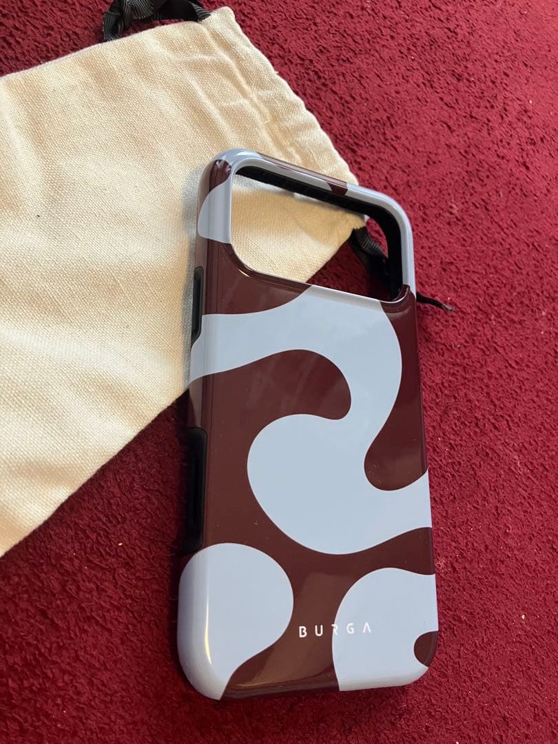 【新品・未使用】BURGA iPhone 17 Pro Max ケース