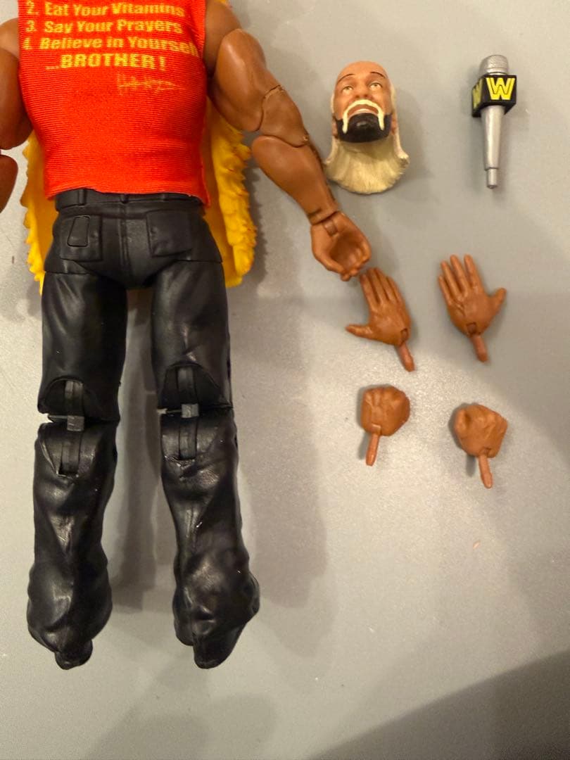 Hulk Hogan フィギュア WWE