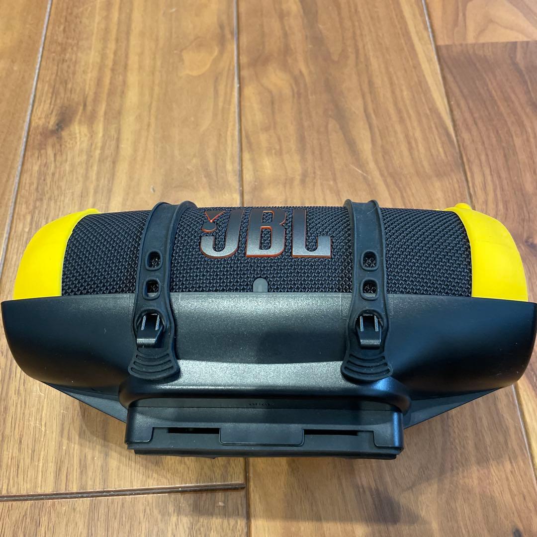 JBL charge5ブラック　Bluetooth スピーカー