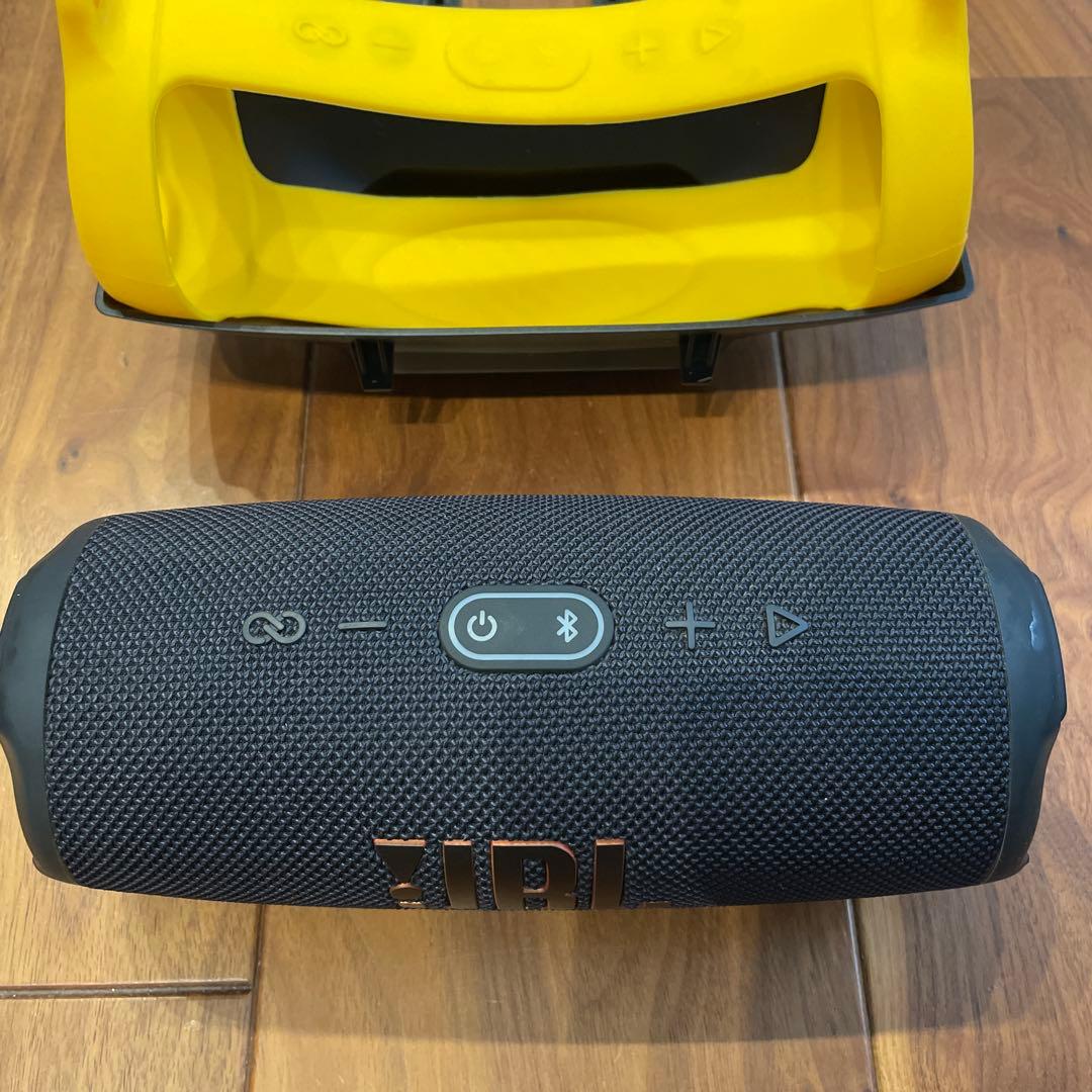 JBL charge5ブラック　Bluetooth スピーカー