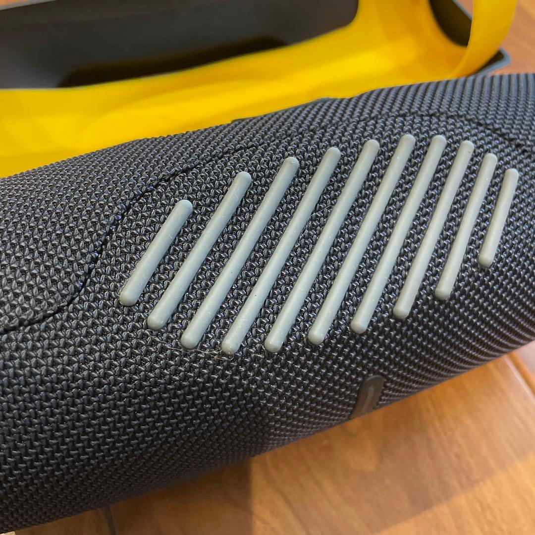 JBL charge5ブラック　Bluetooth スピーカー