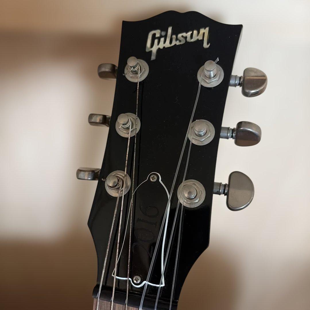 ギブソンJ-45 Standard 2016 サンバースト？