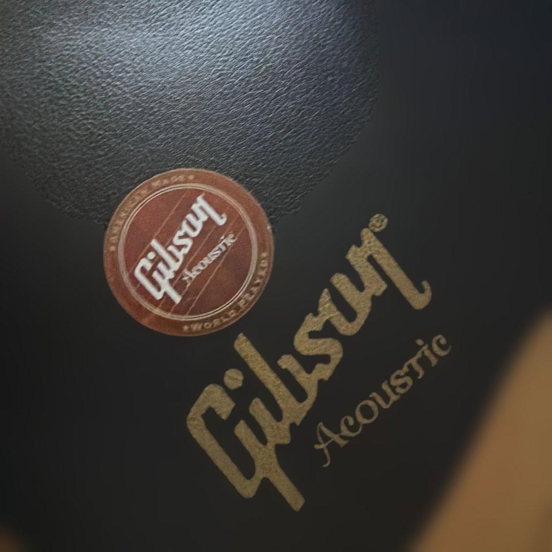 ギブソンJ-45 Standard 2016 サンバースト？