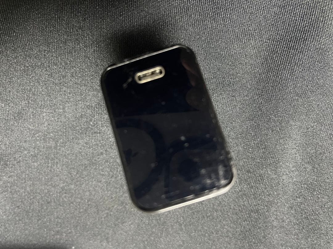 充電器機能付き防犯監視カメラ