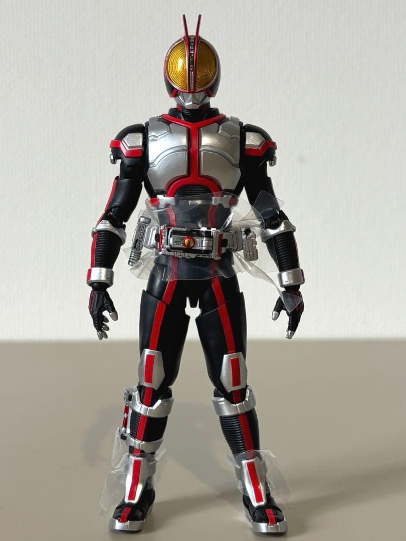 開封済み　S.H.Figuarts 真骨彫製法　仮面ライダー ファイズ
