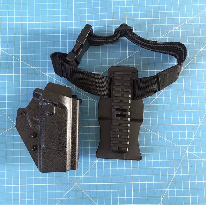 【入手困難】中国人民解放軍　特殊部隊専用レッグホルスター　激レア　サイズ調整可能