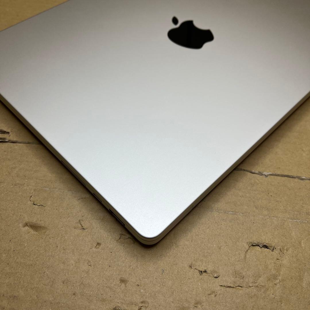 Apple MacBook Pro 2021 シルバー