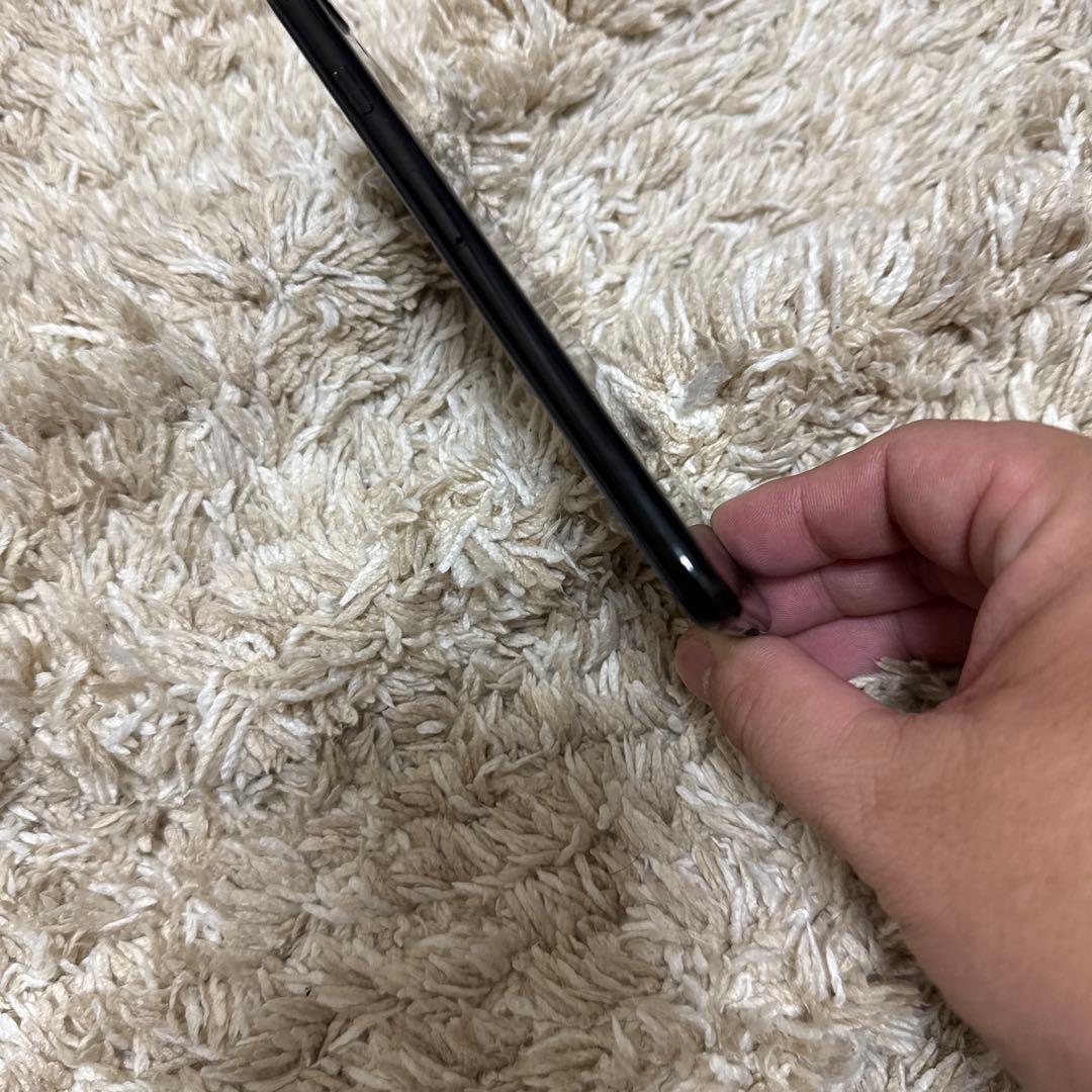 Apple iPhone 7 128GB A1779 ブラック 美品中古品
