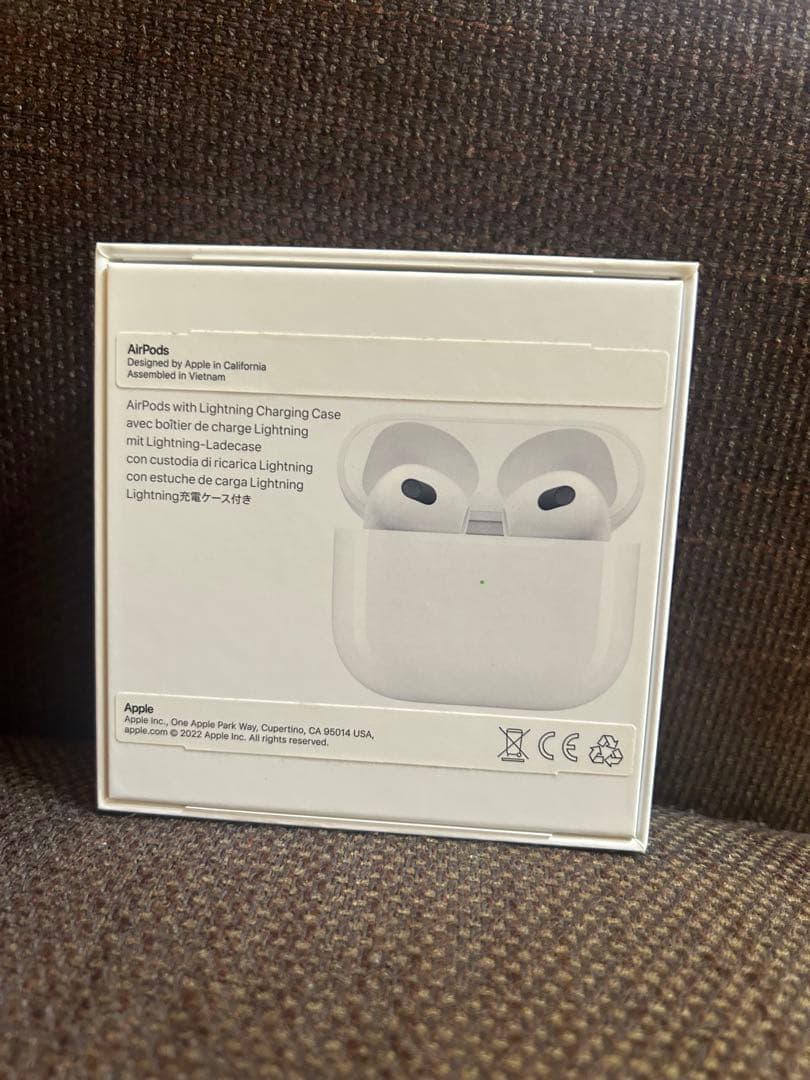 Apple AirPods (第3世代) 本体+充電ケース+箱付き