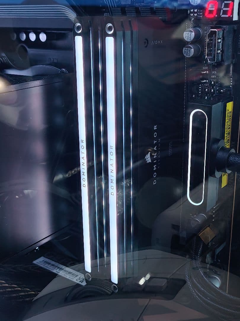 DDR5 メモリ CORSAIR DOMINATOR TITANIUM 96GB