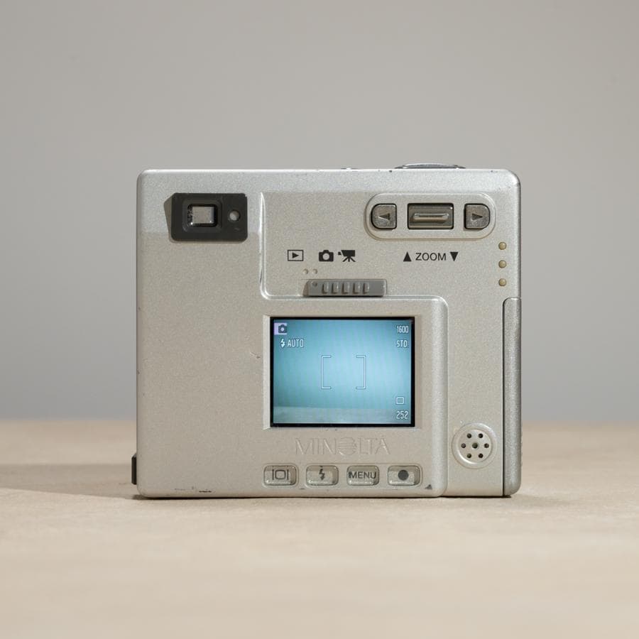 【スマホ転送OK】MINOLTA DIMAGE X シルバー 動作確認済み