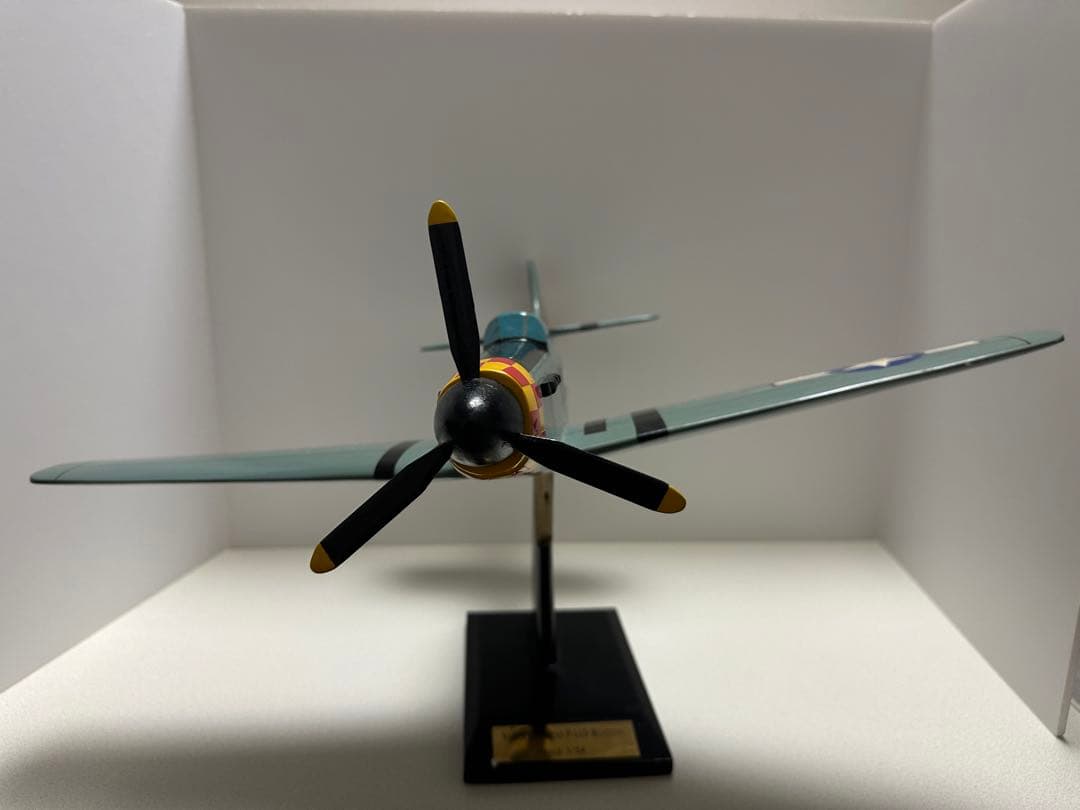 最終値下P-51D MUSTANG 1/24 マスタング 傷塗装剥がれあり　木製