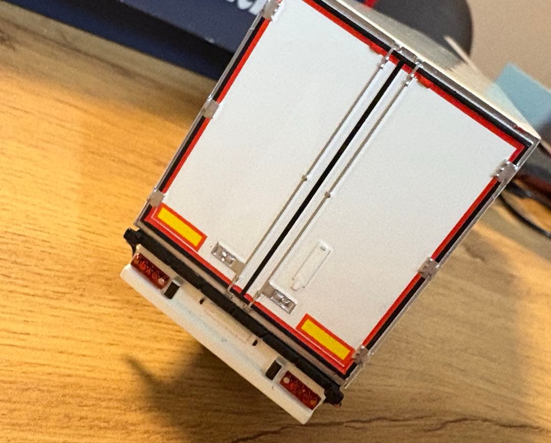 SCANIA TOPLINE 1/50 ロングトレーラー