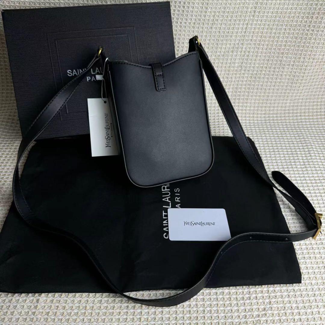 YSL イヴサンローラン ノベルティ ショルダーバッグ
