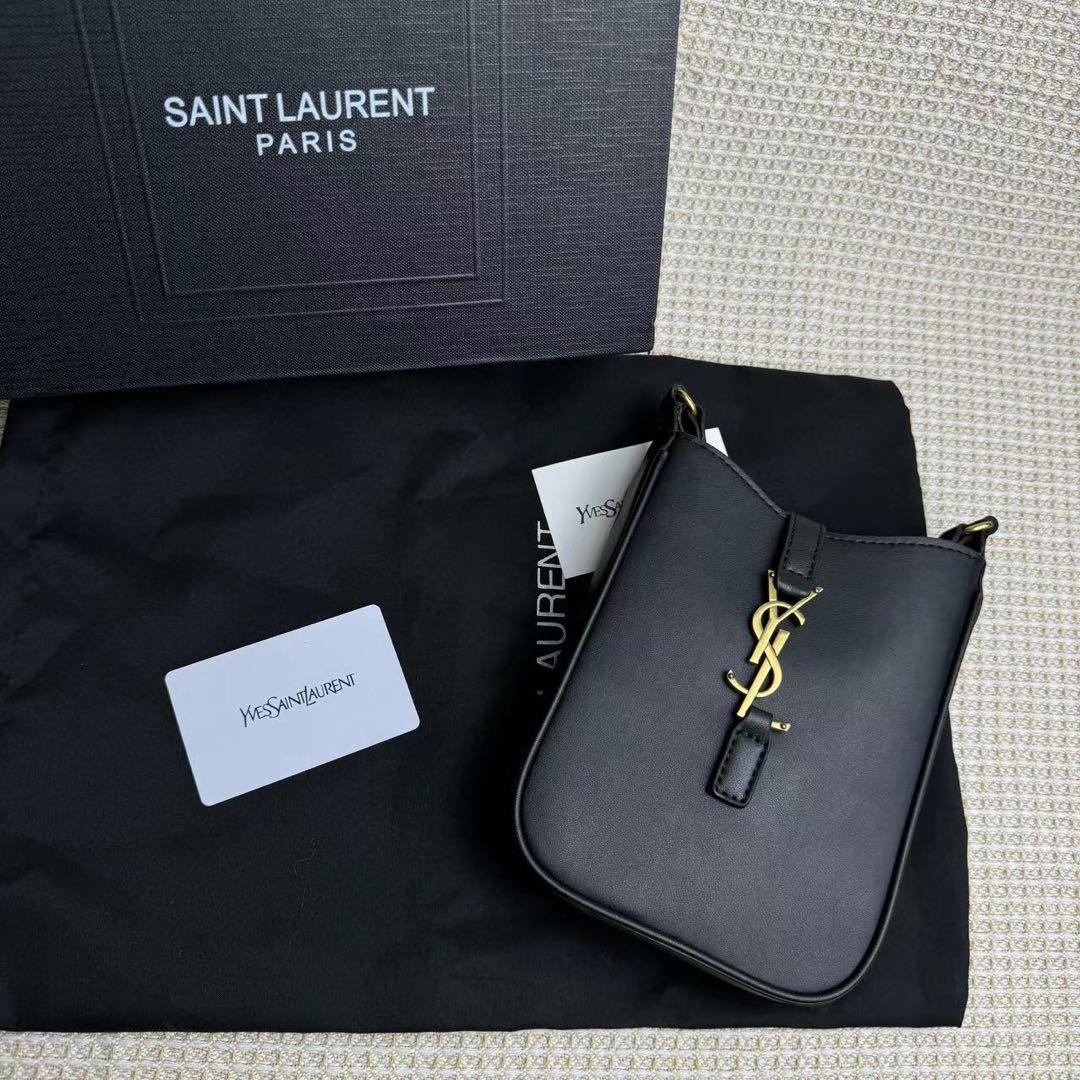 YSL イヴサンローラン ノベルティ ショルダーバッグ