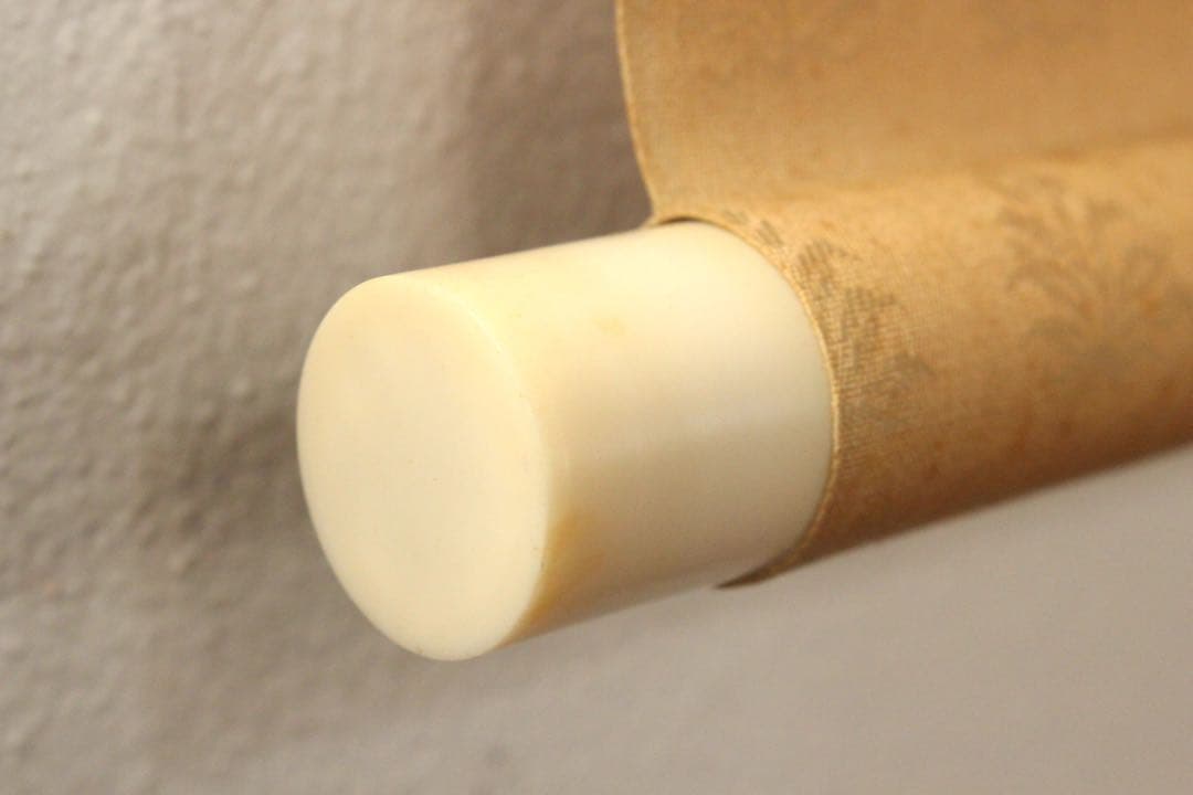 No4461 掛軸　小谷雅彦「高原」着色絹本　共箱　日本画　風景画　送料無料