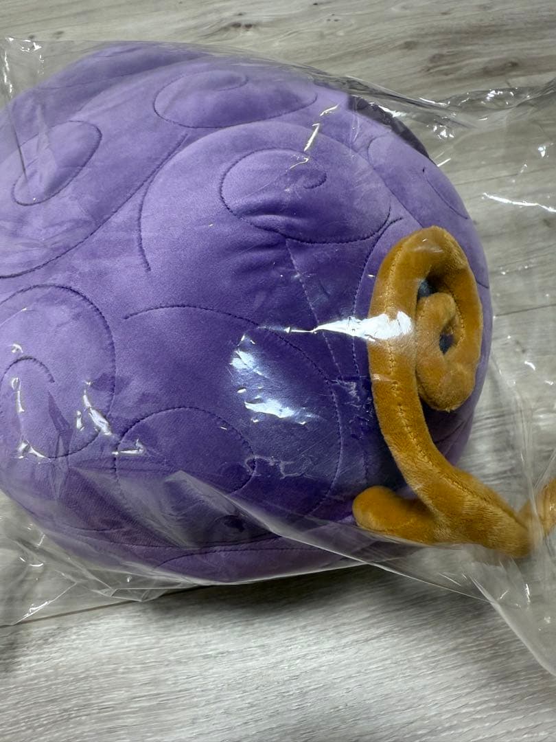 ゴムゴムの実 クッション 紫 約30cm