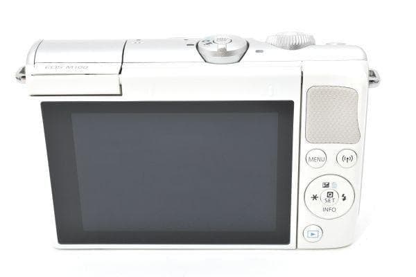 【美品】キャノン Canon EOS M100 ダブルレンズキット ミラーレス