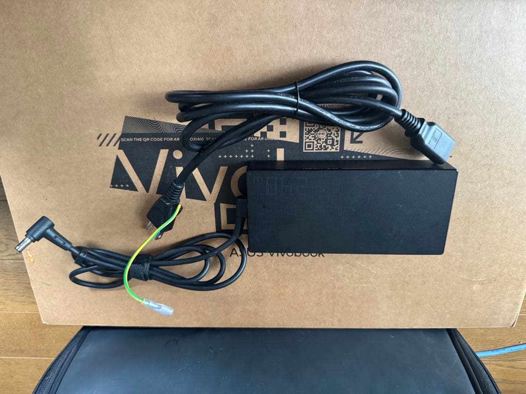 ASUS VIVOBOOK ブラック ノートPC