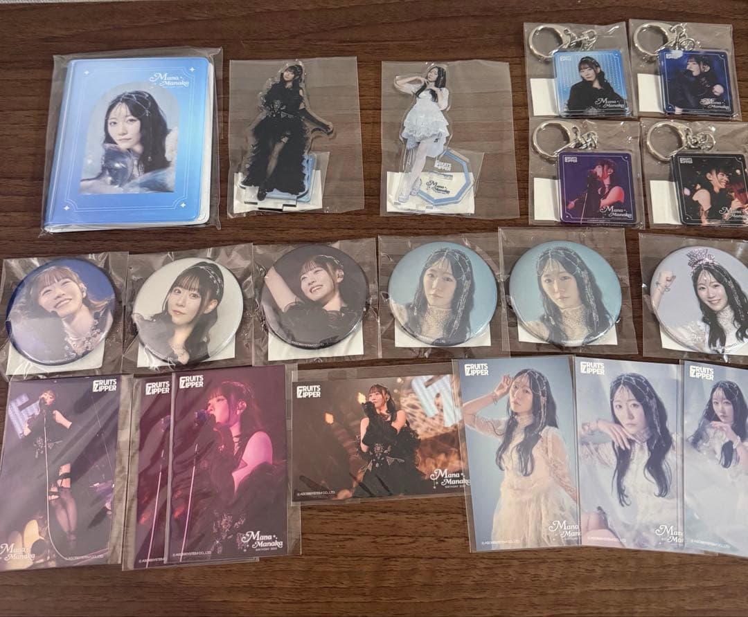 真中まな　まなふぃー　すきくじ　生誕祭　チェキファイル　アクスタ　アクキー　缶