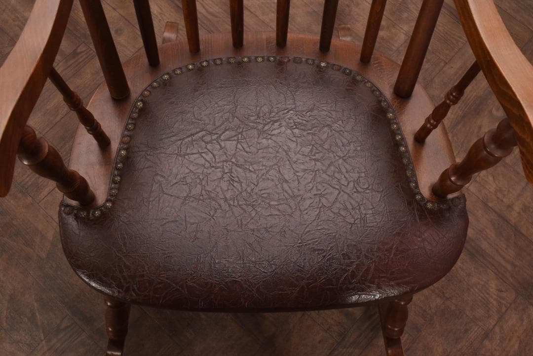 アンティーク ロッキングチェア 座面クッション付き 鋲打ち 飛騨家具