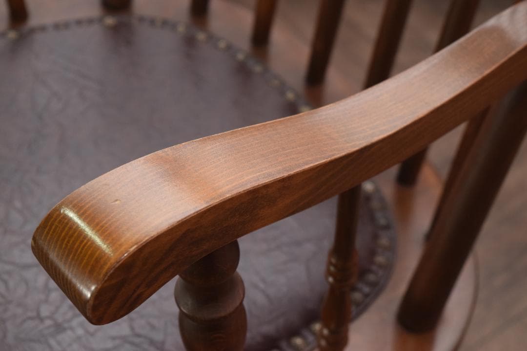 アンティーク ロッキングチェア 座面クッション付き 鋲打ち 飛騨家具